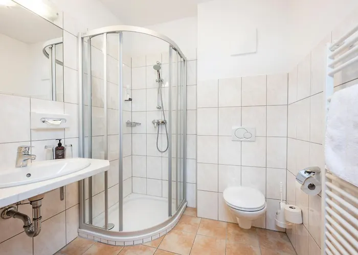 酒店 布伦纳酒店 - 雷特拉姆